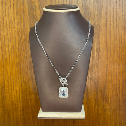 Eternal Aquamarine Necklace
