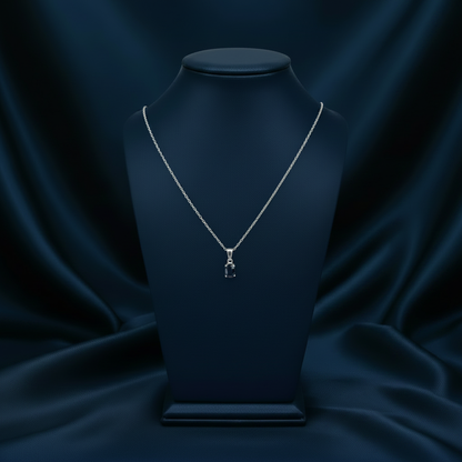 Sapphire Bust Grounded